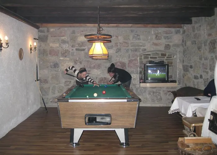 Penzion Gasthof Piburger See 3*