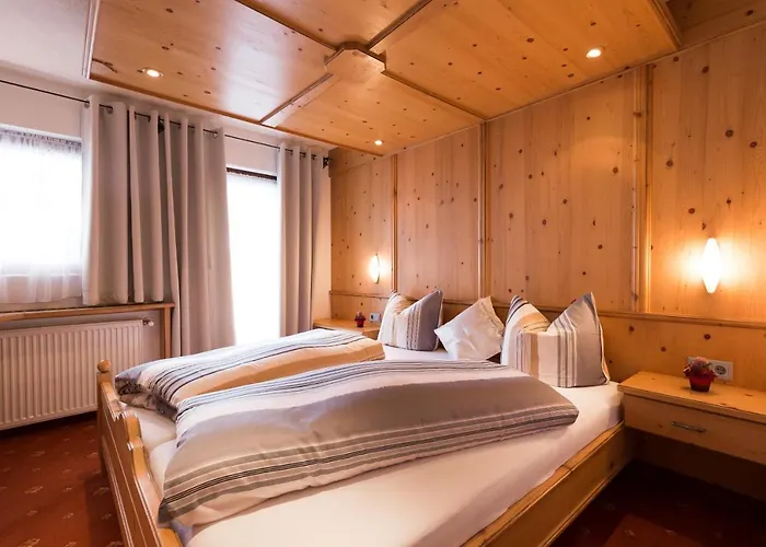 Gasthof Piburger See 3*