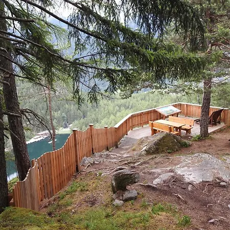 Zajazd Gasthof Piburger See 3*