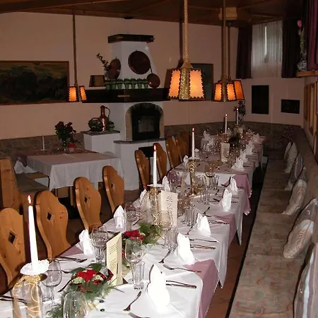 皮伯格湖旅馆 3*