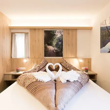 皮伯格湖旅馆 3* 厄茨